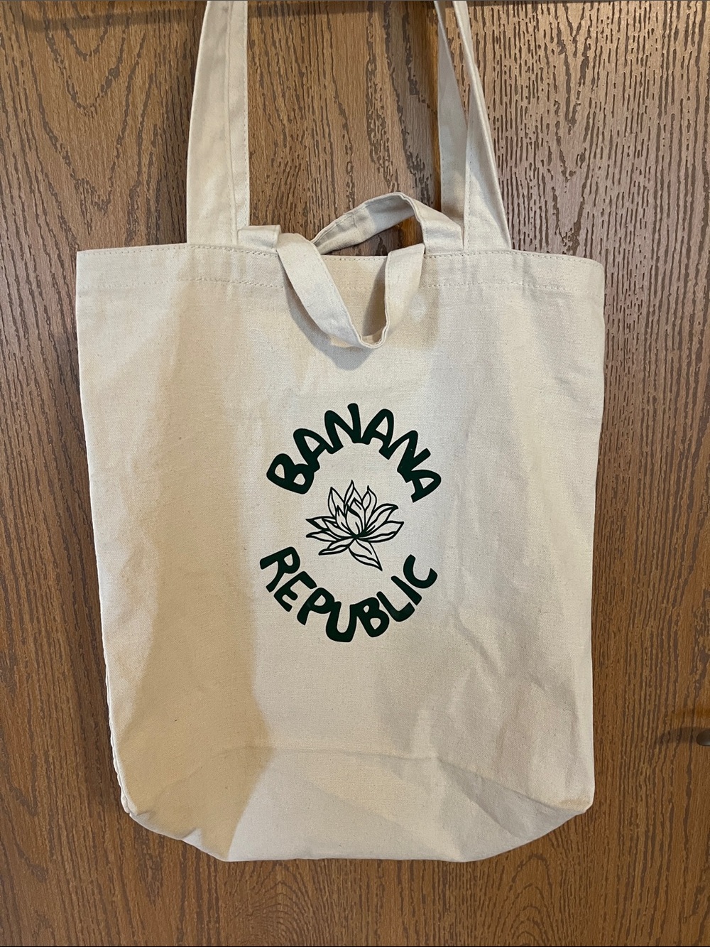 Banana Republic Vintage-Looking Cream Canvas Tote Bag